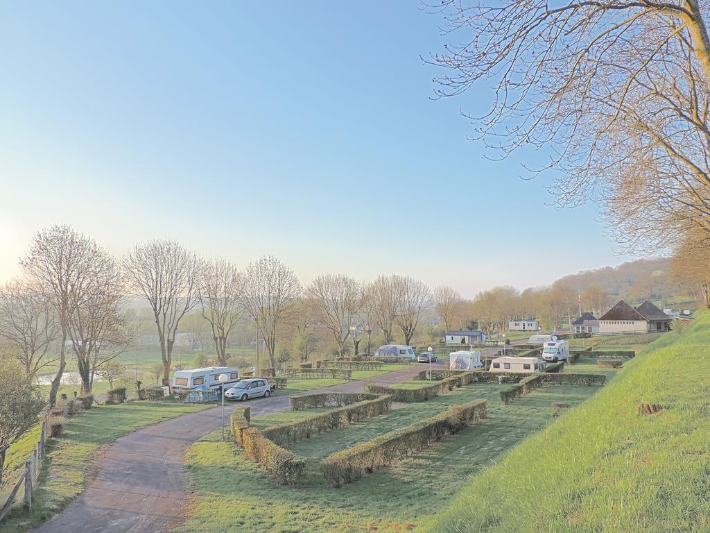 Camping Le Mont Joli Bois Criel-sur-Mer Eksteriør billede