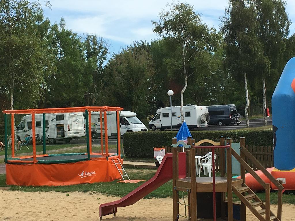 Camping Le Mont Joli Bois Criel-sur-Mer Eksteriør billede