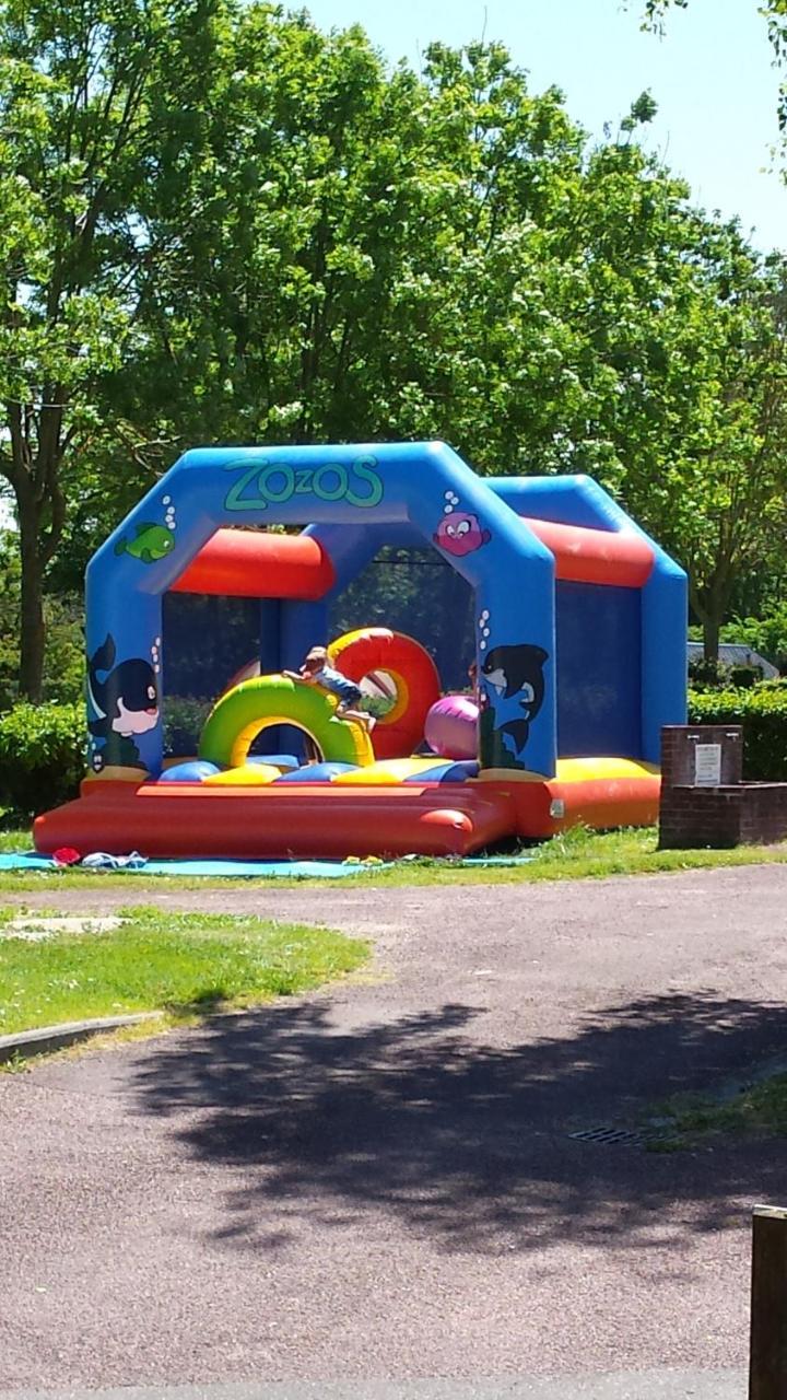 Camping Le Mont Joli Bois Criel-sur-Mer Eksteriør billede