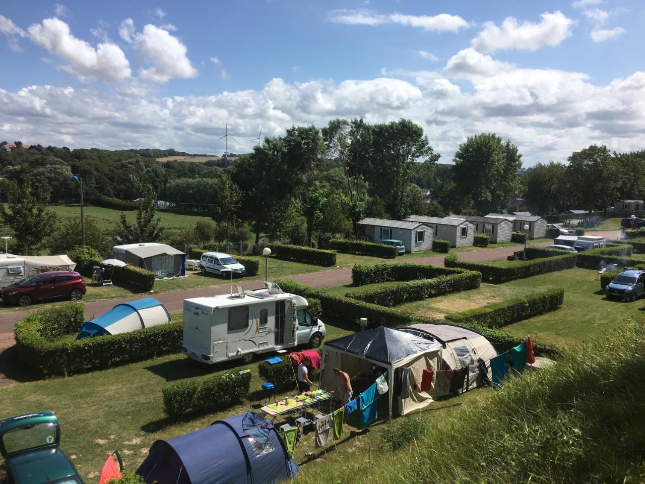 Camping Le Mont Joli Bois Criel-sur-Mer Eksteriør billede